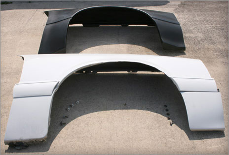 maier-racing-fenders-mustang-flare Maier Racing flared fenders for the fox bodied Mustang - size comparison 2